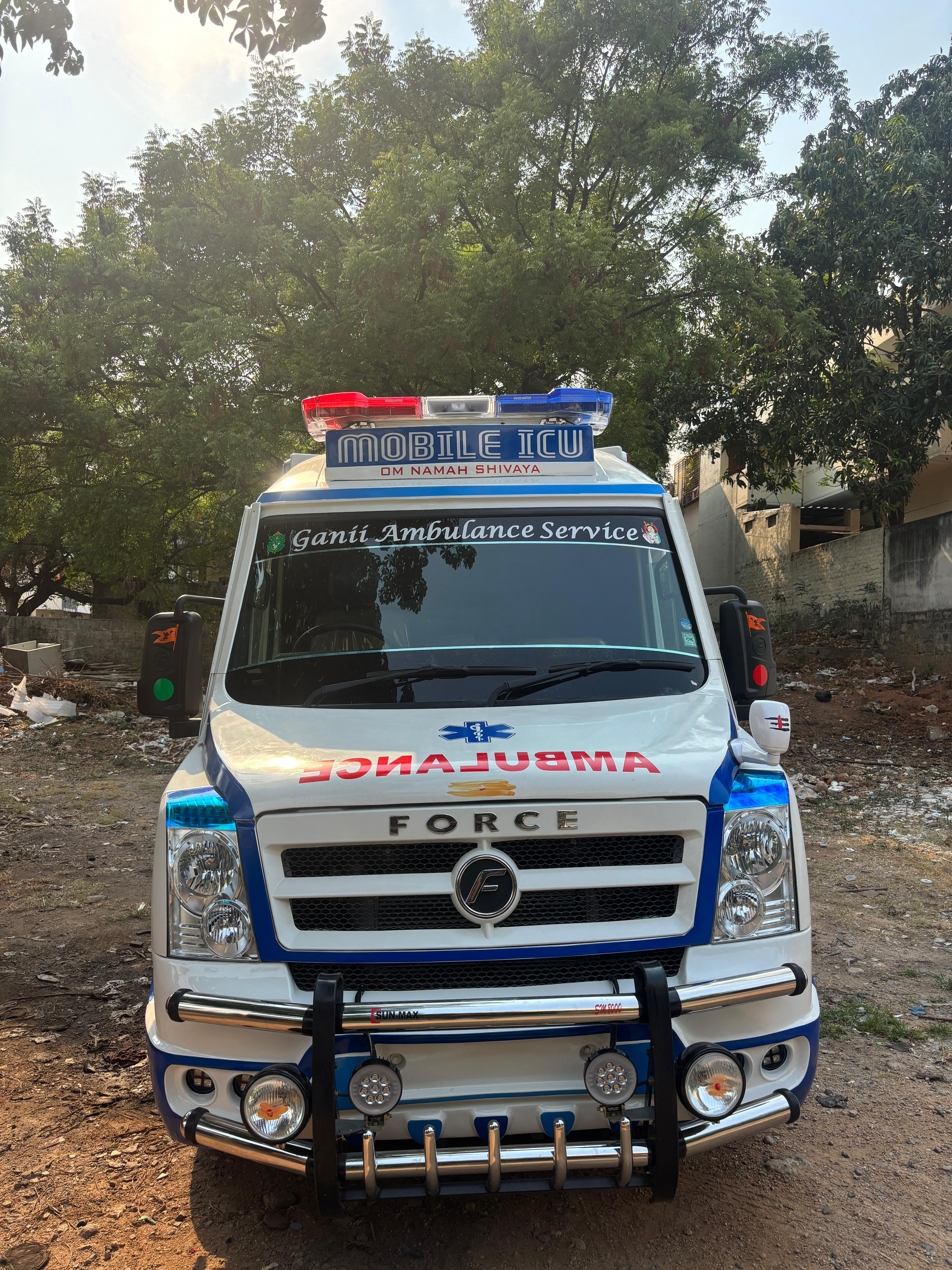 Ganii Ambulance Services medical team ready for emergency response